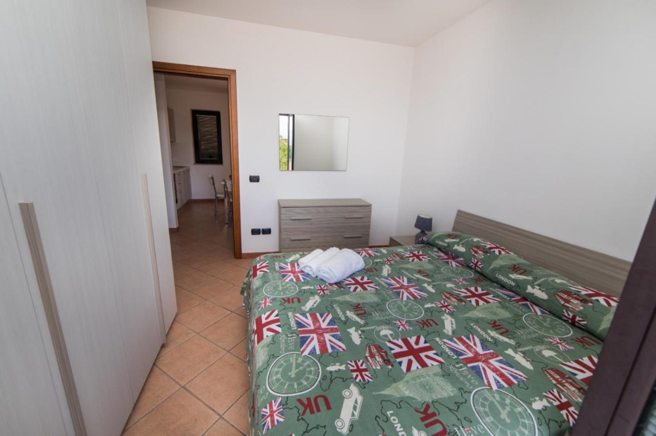 Residence Fortunato Поликастро Бусентино Екстериор снимка