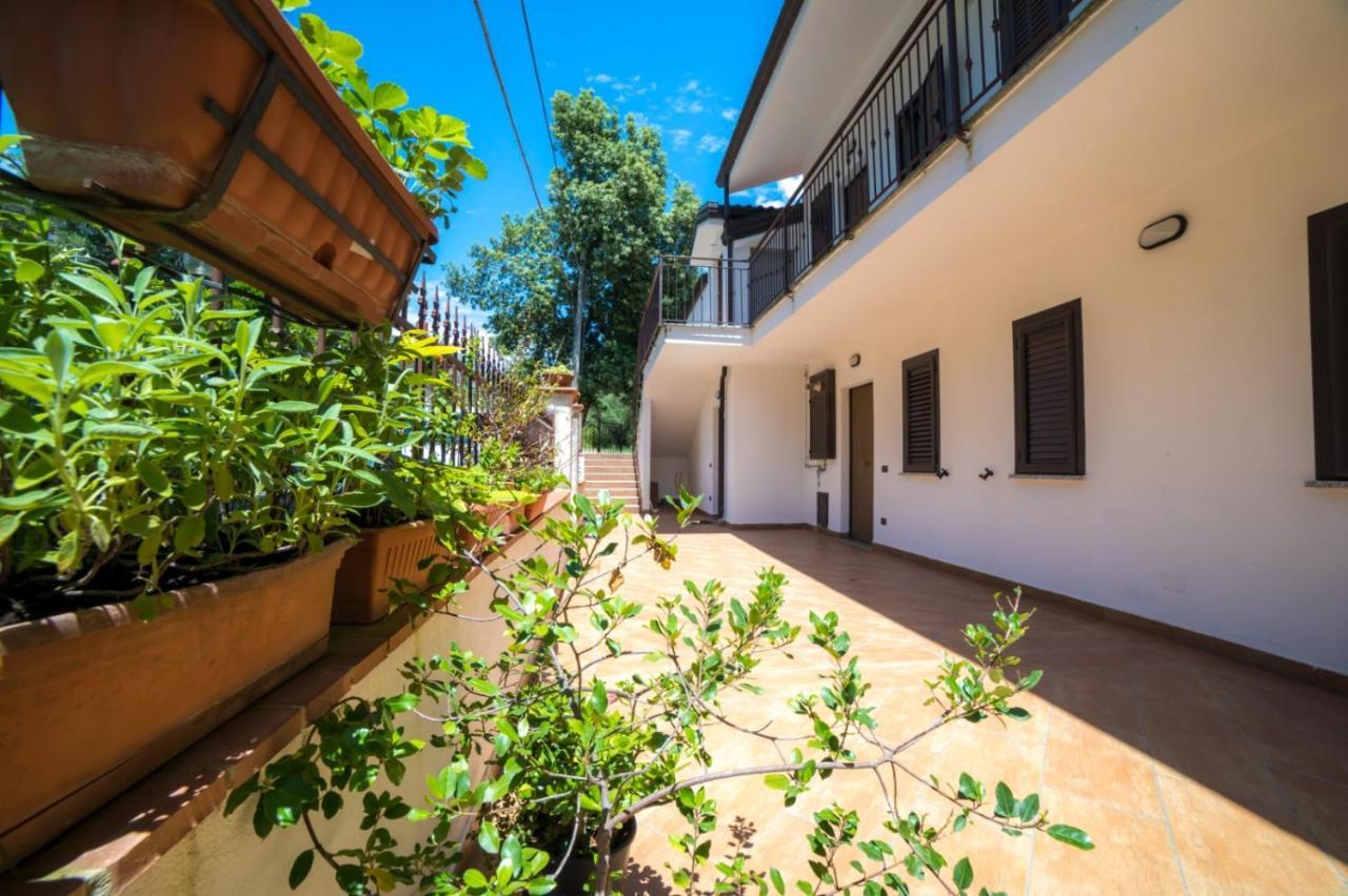 Residence Fortunato Поликастро Бусентино Екстериор снимка